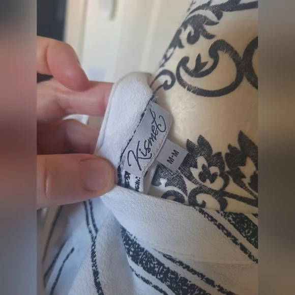 Kismet sheer white & black vest/cardigan size M - Picture 5 of 8